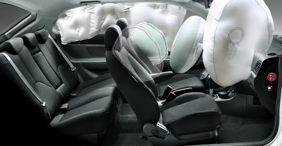  Hyundai Accent 3-Door 2006 года  (фото 19 из 54)